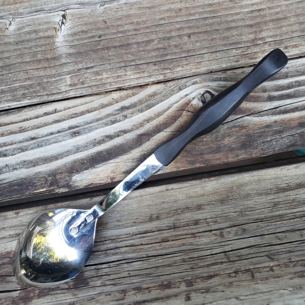 CUTCO Basting Spoon - Classic Dark Brown Handle - #1712